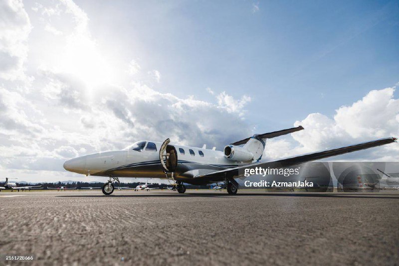 Private aviation and luxury airport