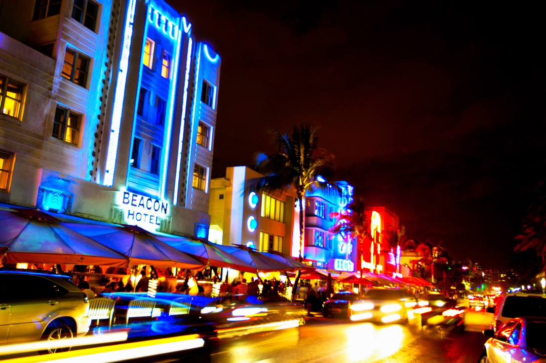 Ocean Drive Miami nightlife