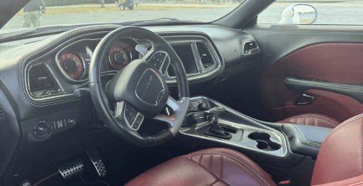 Hellcat Challenger SRT