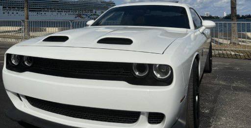 Hellcat Challenger SRT