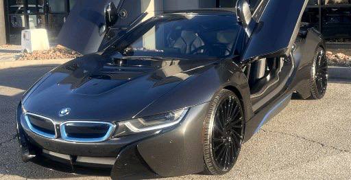 BMW i8 Roadster