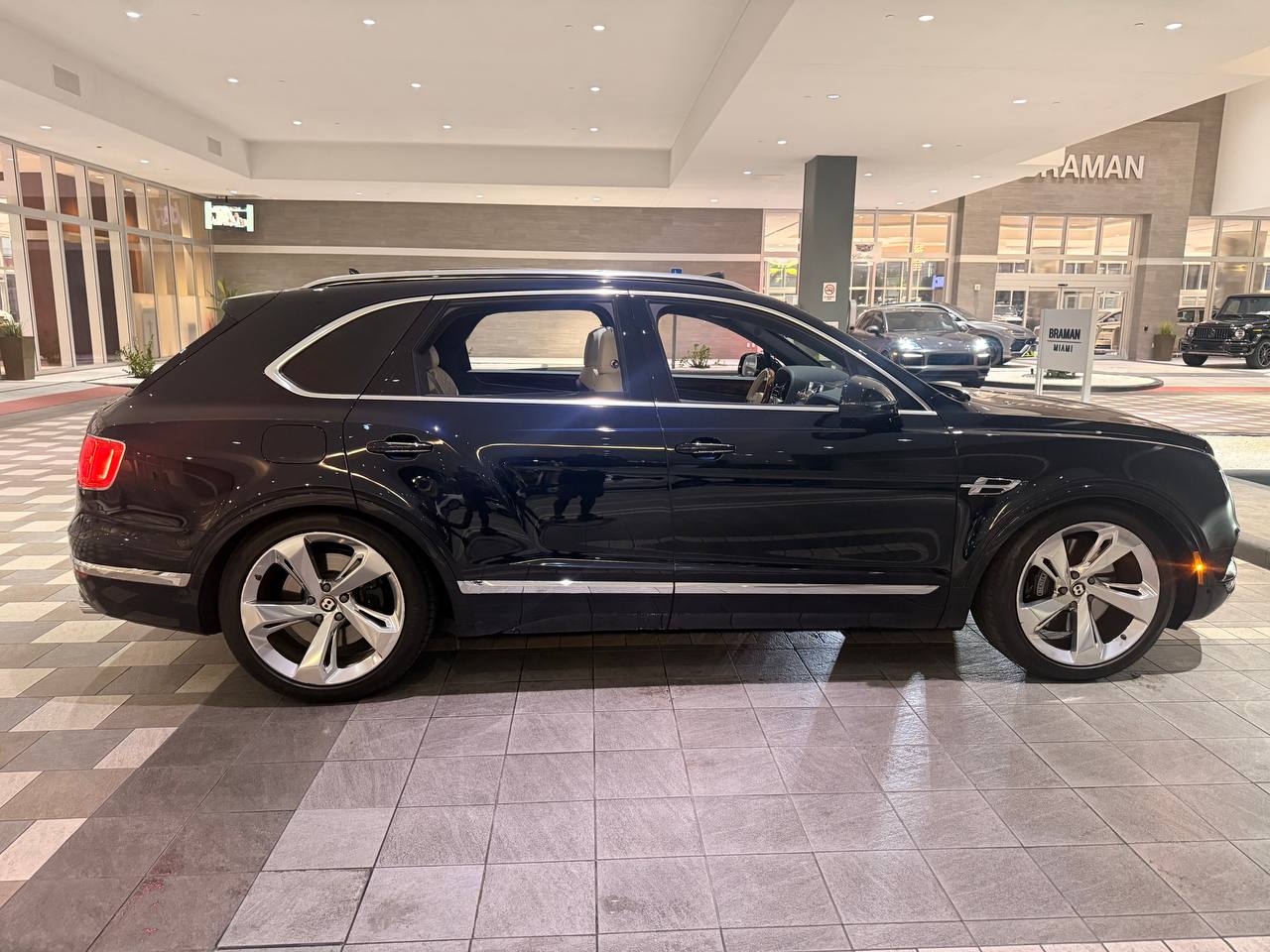 Bentley Bentayga